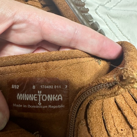 Minnetonka moccasins, brown and color size 8 - Picture 3 of 3